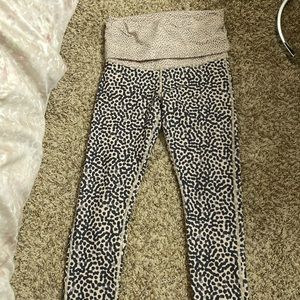 Lululemon leopard leggings